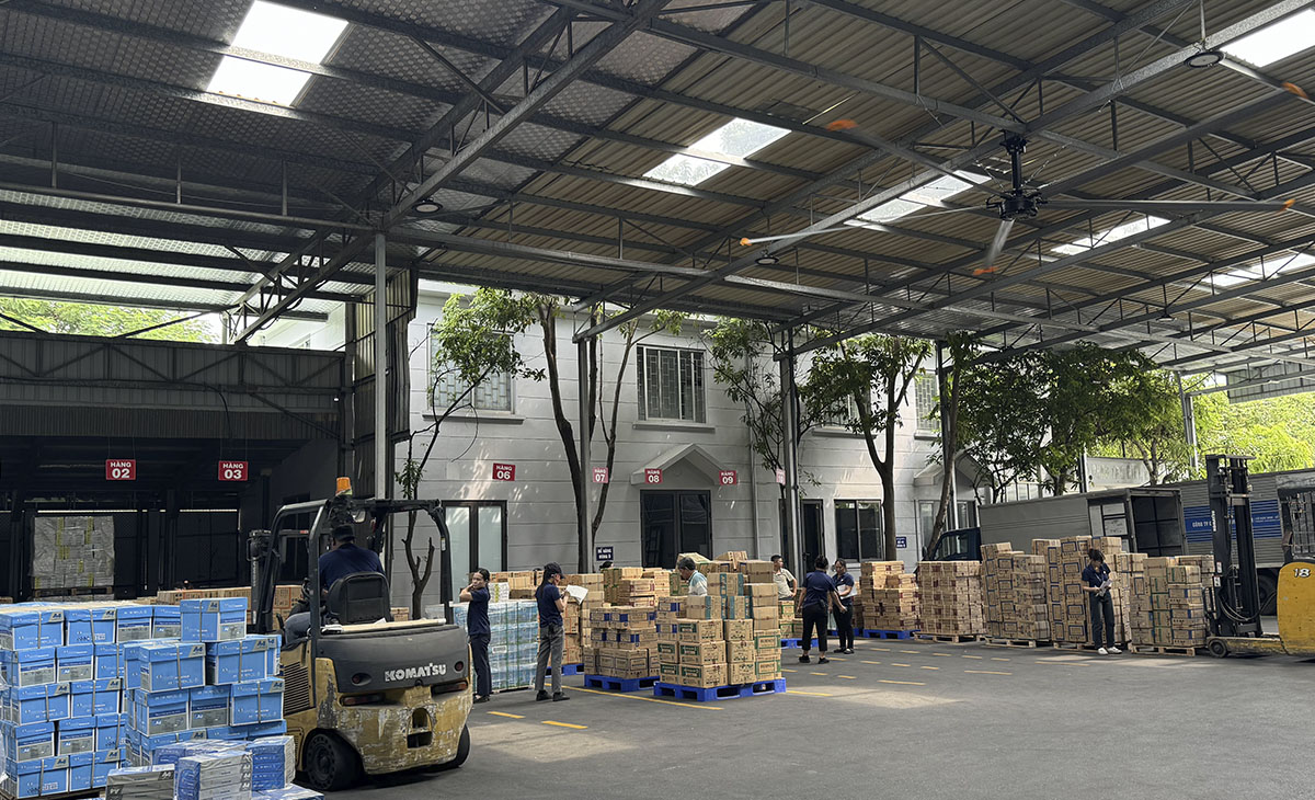 Quạt trần công nghiệp Giấy hải Tiến